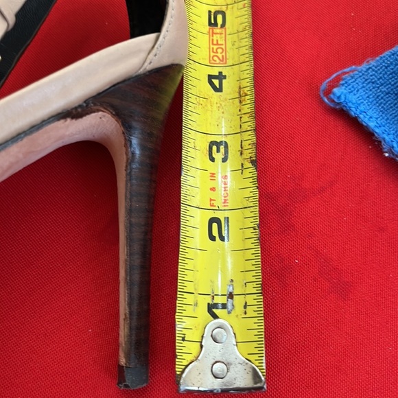 Charles David nude sandals with wood heel size 8 - Picture 5 of 8